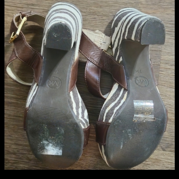 MICHAEL Michael Kors Woman's Sandals Platform Sz 7 - Picture 10 of 12